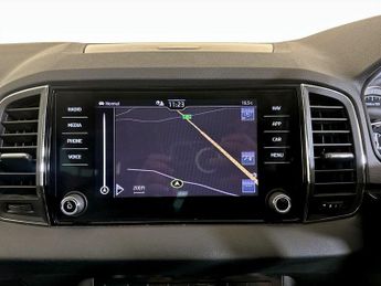 Skoda Karoq 1.5 TSI ACT SE L Euro 6 (s/s) 5dr