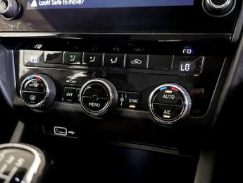 Skoda Octavia 1.5 TSI ACT SE Technology Euro 6 (s/s) 5dr