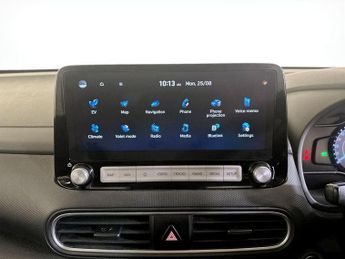 Hyundai KONA 64kWh Premium SE Auto 5dr (7kW Charger)
