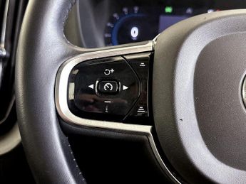 Volvo XC60 2.0h T6 Recharge 11.6kWh Inscription Auto AWD Euro 6 (s/s) 5dr