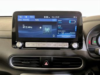 Hyundai KONA 64kWh Premium SE Auto 5dr (7kW Charger)