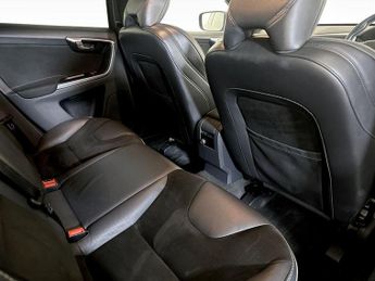 Volvo XC60 2.0 D4 R-Design Nav Euro 6 (s/s) 5dr