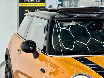 MINI Hatch 1.5 Cooper Auto Euro 6 (s/s) 3dr