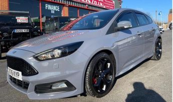 Ford Focus 2.0T EcoBoost ST-3 Euro 6 (s/s) 5dr
