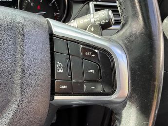 Land Rover Discovery Sport 2.0 TD4 SE Tech Auto 4WD Euro 6 (s/s) 5dr