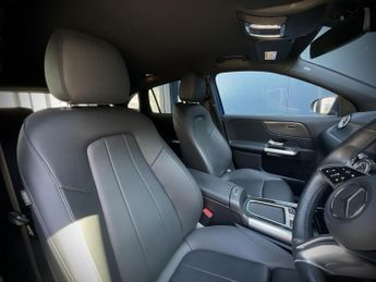 Mercedes-Benz Eqa 250+ SPORT EXECUTIVE