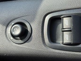 Ford Transit Custom 2.0 TDCi 290 L1 H2 5dr