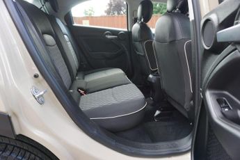 Fiat 500X 1.3 FireFly Turbo MultiAir City Cross DCT Euro 6 (s/s) 5dr