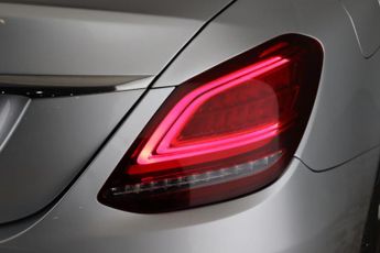 Mercedes-Benz C Class 1.6 C200d AMG Line Edition (Premium) G-Tronic+ Euro 6 (s/s) 4dr