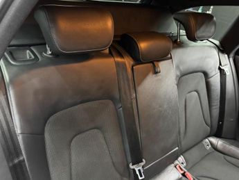 Audi A4 Avant 2.0 TDI Black Edition Multitronic Euro 6 (s/s) 5dr (Nav)