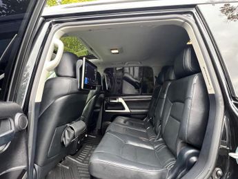 Toyota Land Cruiser 4.6 V8 ZX Auto Wald Black Bison 5DR