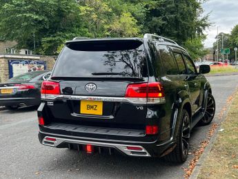 Toyota Land Cruiser 4.6 V8 ZX Auto Wald Black Bison 5DR