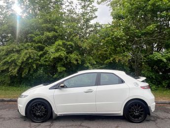 Honda Civic 1.8 i-VTEC Ti 5dr