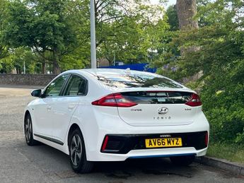 Hyundai IONIQ 1.6 h-GDi Premium SE DCT Euro 6 (s/s) 5dr