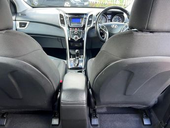 Hyundai i30 1.6 CRDi Active Auto Euro 5 5dr