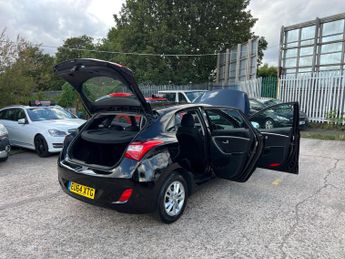 Hyundai i30 1.6 CRDi Active Auto Euro 5 5dr