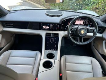 Porsche Taycan Performance 79.2kWh 4S Auto 4WD 4dr (11kW Charger)