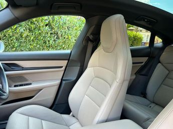 Porsche Taycan Performance 79.2kWh 4S Auto 4WD 4dr (11kW Charger)