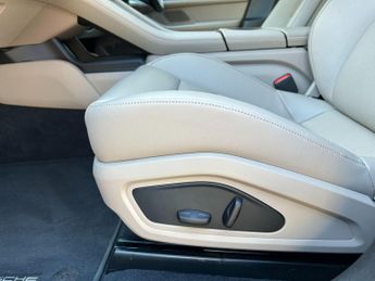 Porsche Taycan Performance 79.2kWh 4S Auto 4WD 4dr (11kW Charger)