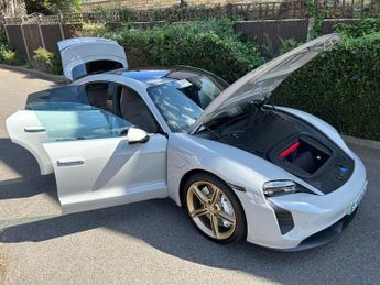 Porsche Taycan Performance 79.2kWh 4S Auto 4WD 4dr (11kW Charger)