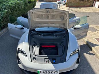 Porsche Taycan Performance 79.2kWh 4S Auto 4WD 4dr (11kW Charger)