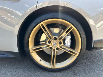 Porsche Taycan Performance 79.2kWh 4S Auto 4WD 4dr (11kW Charger)