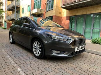 Ford Focus 1.0T EcoBoost Titanium Euro 6 (s/s) 5dr