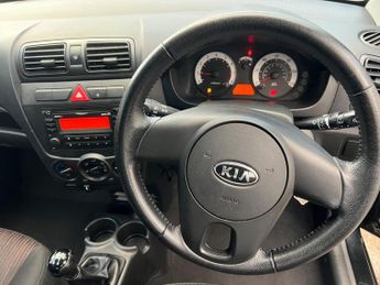 Kia Picanto 1.1 Strike 5dr