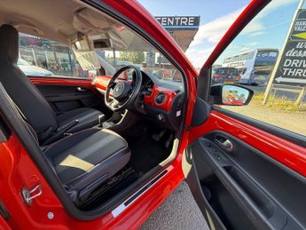 Volkswagen up! 1.0 High up! ASG Euro 5 3dr