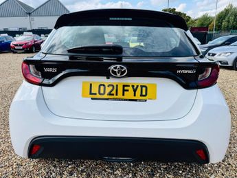 Toyota Yaris 1.5 VVT-h Icon E-CVT Euro 6 (s/s) 5dr