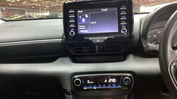 Toyota Yaris 1.5 VVT-h Icon E-CVT Euro 6 (s/s) 5dr