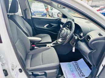 Toyota Yaris 1.5 VVT-h Icon E-CVT Euro 6 (s/s) 5dr