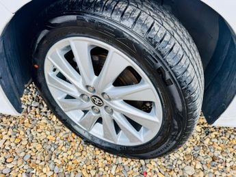 Toyota Yaris 1.5 VVT-h Icon E-CVT Euro 6 (s/s) 5dr