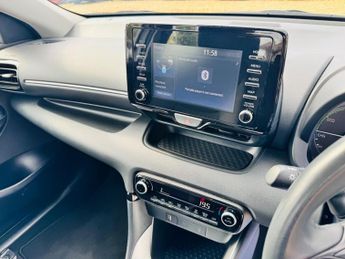 Toyota Yaris 1.5 VVT-h Icon E-CVT Euro 6 (s/s) 5dr