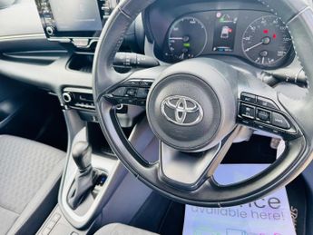 Toyota Yaris 1.5 VVT-h Icon E-CVT Euro 6 (s/s) 5dr