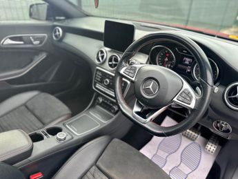 Mercedes-Benz CLA 2.1 CLA220d AMG Line Night Edition (Plus) Coupe 7G-DCT Euro 6 (s