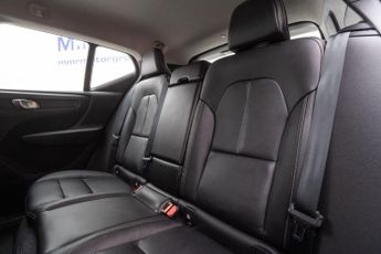 Volvo XC40 2.0 D4 Inscription Auto AWD Euro 6 (s/s) 5dr
