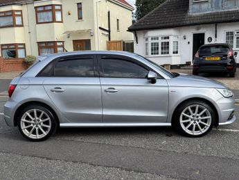 Audi A1 1.4 TFSI CoD S line Sportback S Tronic Euro 6 (s/s) 5dr