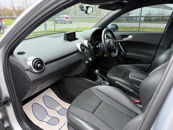 Audi A1 1.4 TFSI CoD S line Sportback S Tronic Euro 6 (s/s) 5dr