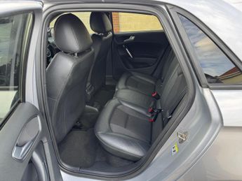 Audi A1 1.4 TFSI CoD S line Sportback S Tronic Euro 6 (s/s) 5dr