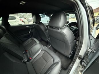 Audi A1 1.4 TFSI CoD S line Sportback S Tronic Euro 6 (s/s) 5dr