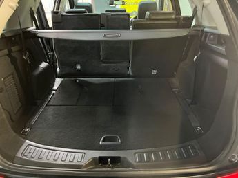 Land Rover Discovery Sport 2.0 TD4 HSE Black Auto 4WD Euro 6 (s/s) 5dr