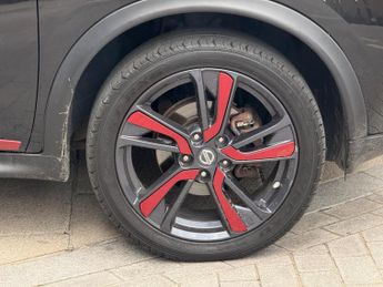 Nissan Juke 1.6 Tekna XTRON Euro 5 5dr