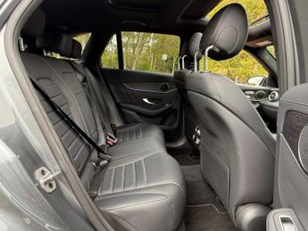Mercedes-Benz GLC 2.0 GLC300de 13.5kWh AMG Line (Premium Plus) G-Tronic+ 4MATIC Eu