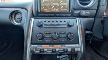 Nissan GT-R 3.8 V6 Black Edition Auto 4WD Euro 4 2dr