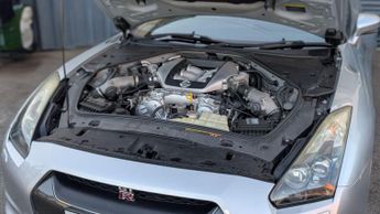 Nissan GT-R 3.8 V6 Black Edition Auto 4WD Euro 4 2dr