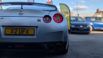 Nissan GT-R 3.8 V6 Black Edition Auto 4WD Euro 4 2dr