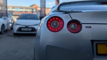 Nissan GT-R 3.8 V6 Black Edition Auto 4WD Euro 4 2dr