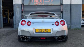 Nissan GT-R 3.8 V6 Black Edition Auto 4WD Euro 4 2dr