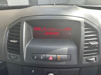 Vauxhall Insignia 1.8 16V SRi Euro 5 5dr